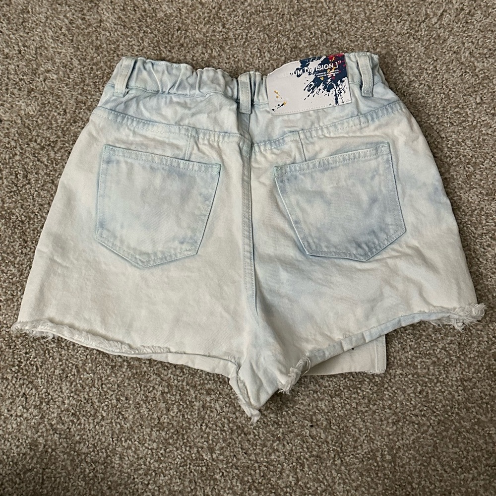Musium Div skirt, size 26.